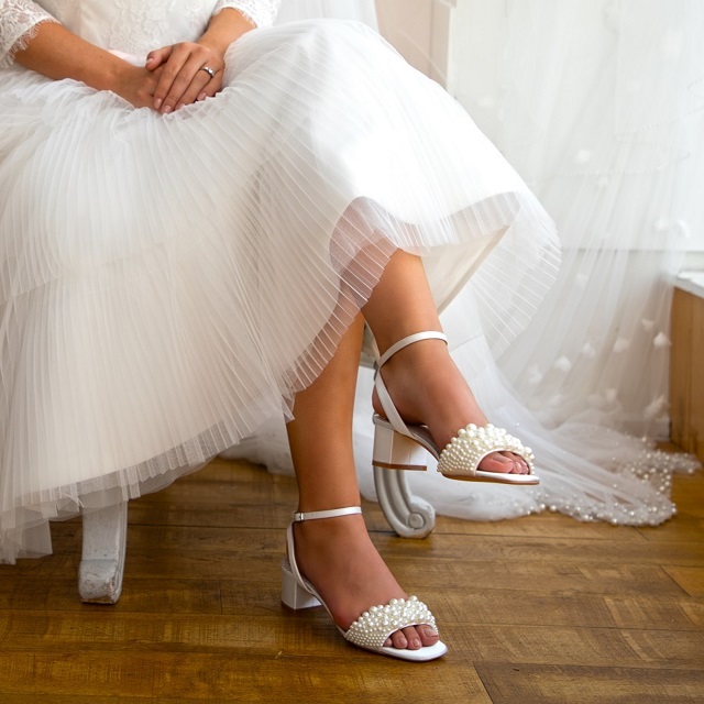 Bride's sandals