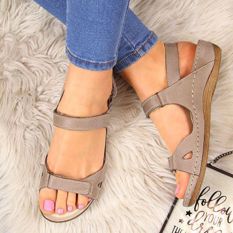 frye sandals